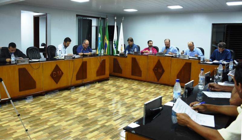 Plenário garante R$ 230 mil da Câmara Municipal ao Dinheiro na Comunidade